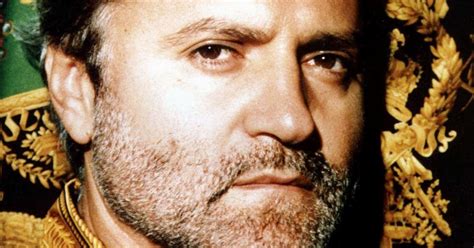 assassinio versace storia|La storia dell’assassinio di Gianni Versace, un caso risolto  .